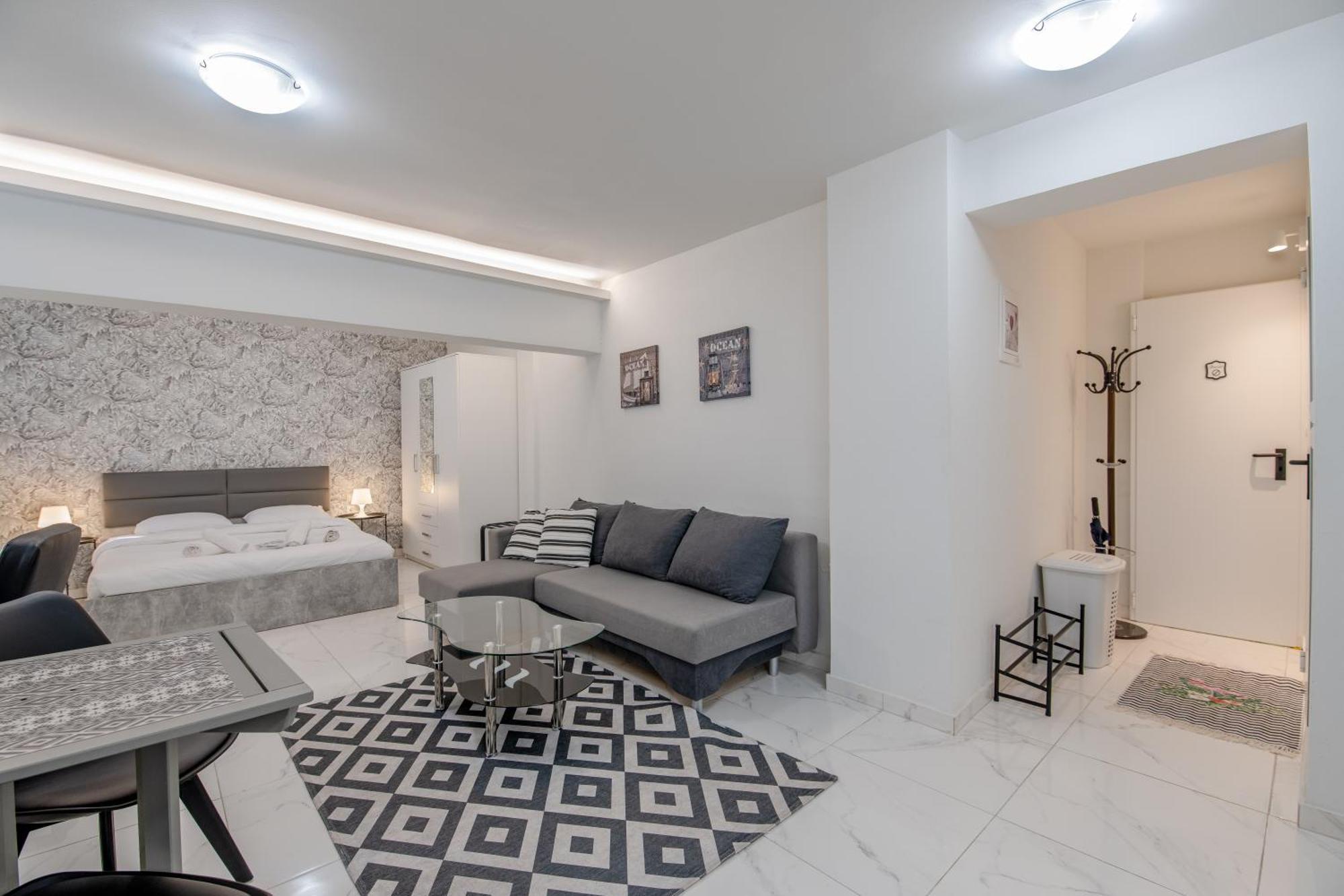 Paleo Faliro Gardenbay Athens Exterior photo
